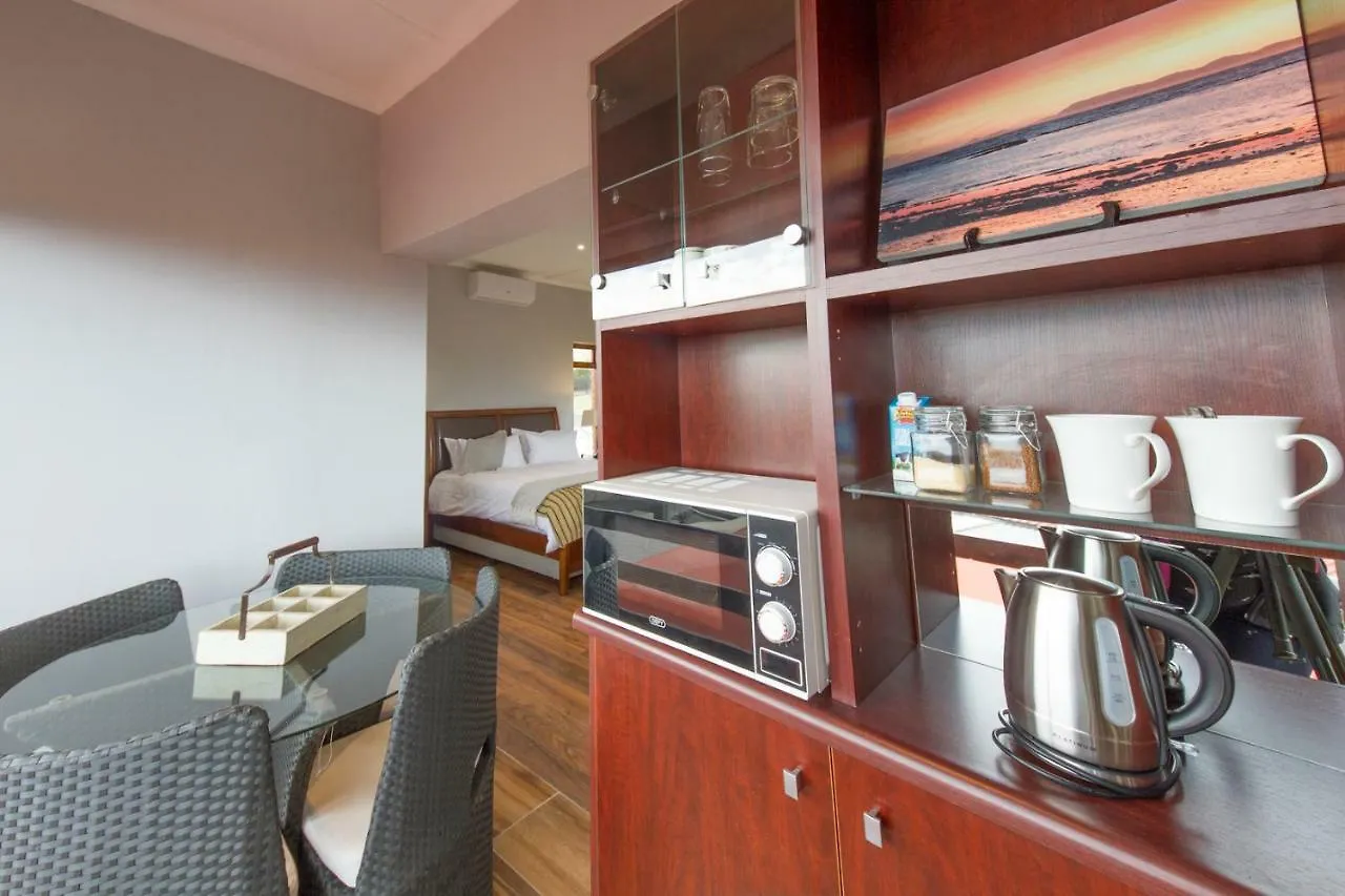 @Abelia Guest House サマーセット・ウェスト